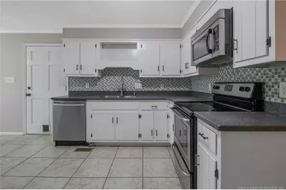 5827 Hibernia Drive, Fayetteville, NC 28314 - Photo 15