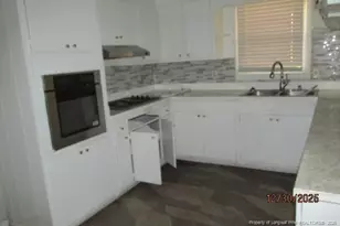 2410 N Roberts Ave, Lumberton, NC 28358 - Photo 11