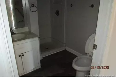 2410 N Roberts Avenue, Lumberton, NC 28358 - Photo 15