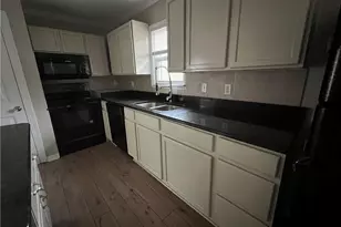 4969 Arlington St, Hope Mills, NC 28348 - Photo 3