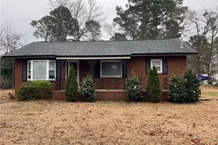 4969 Arlington St, Hope Mills, NC 28348 - Photo 1