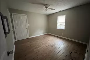 4969 Arlington St, Hope Mills, NC 28348 - Photo 9