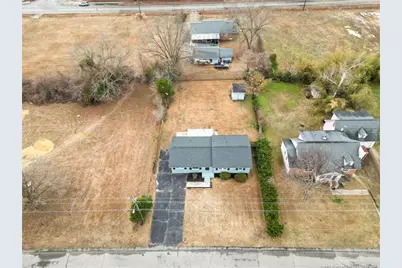 604 Clifford Avenue, Fayetteville, NC 28314 - Photo 3