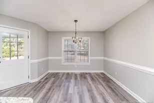 7706 Eunice Dr, Fayetteville, NC 28306 - Photo 9