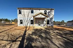 76 Colorado Ct, Spring Lake, NC 28390 - Photo 3