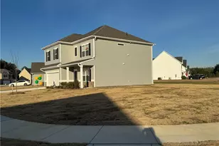 1629 Elk Run Dr, Fayetteville, NC 28312 - Photo 31