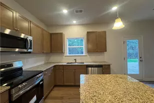 1644 Elk Run Dr, Fayetteville, NC 28312 - Photo 13