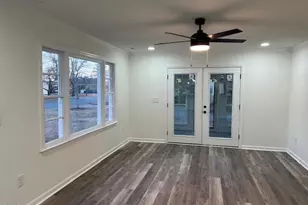 711 Memorial Ave, Dunn, NC 28334 - Photo 9