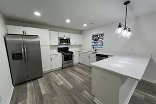 711 Memorial Ave, Dunn, NC 28334 - Photo 5