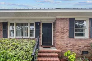 4914 Pinewood Dr, Hope Mills, NC 28348 - Photo 3