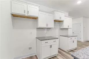 1012 Laurel St, Fayetteville, NC 28303 - Photo 11