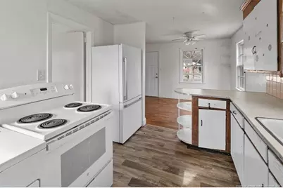 5119 Ponderosa Drive, Fayetteville, NC 28304 - Photo 9