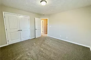 4028 Quarry Hollow Drive, Fayetteville, NC 28306 - Photo 17