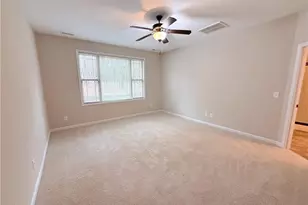 171 Cedar Ln, Sanford, NC 27332 - Photo 7