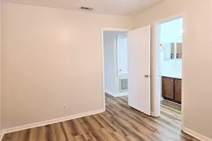 6768 Willowbrook Dr, Fayetteville, NC 28314 - Photo 7