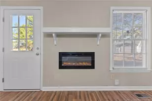 1179 Butterwood Cir, Fayetteville, NC 28314 - Photo 5