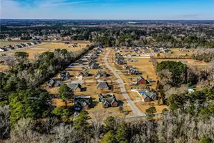 21 Brownstone Dr, Lumberton, NC 28360 - Photo 43
