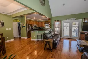 21 Brownstone Dr, Lumberton, NC 28360 - Photo 7