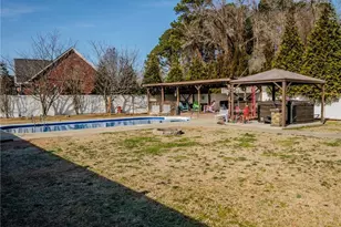 21 Brownstone Dr, Lumberton, NC 28360 - Photo 39