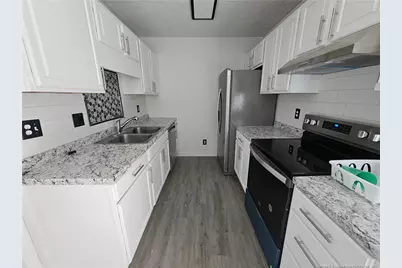 735 Hedgelawn Way, Fayetteville, NC 28311 - Photo 5