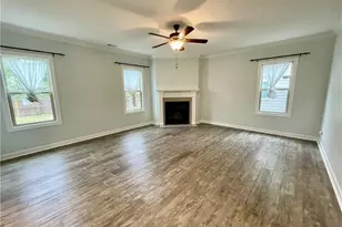 3037 Eaglecrest Ln, Fayetteville, NC 28306 - Photo 7