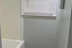 6531 Winthrop Dr, Fayetteville, NC 28311 - Photo 7