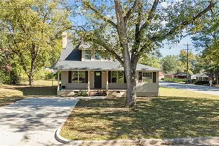 502 N Stewart St, Raeford, NC 28376 - Photo 45