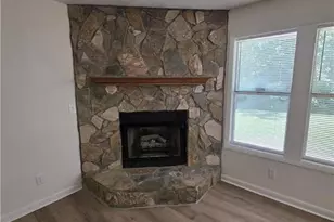 6780 Willowbrook Dr, Fayetteville, NC 28314 - Photo 3