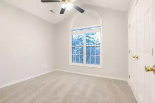 855 Turkey Ridge Dr, Fayetteville, NC 28314 - Photo 15