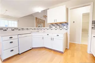 855 Turkey Ridge Dr, Fayetteville, NC 28314 - Photo 7