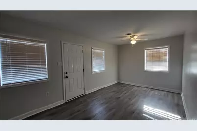 580 Hiawatha Road, Pembroke, NC 28372 - Photo 3