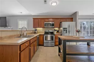 340 Valley Oak Dr, Bunnlevel, NC 28323 - Photo 17