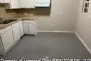 3050 Martin Luther King Jr Dr, Lumberton, NC 28358 - Photo 5