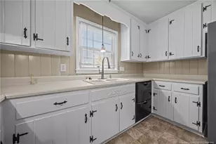 6319 Whitehall, Fayetteville, NC 28303 - Photo 17