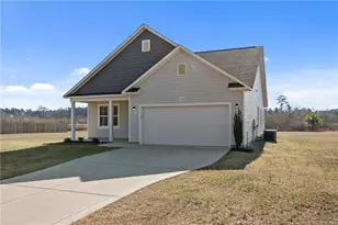 1767 Green St, Parkton, NC 28371 - Photo 3