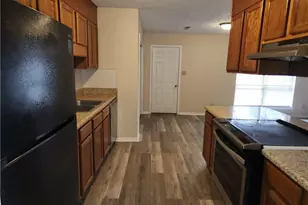 7062 Calamar Dr, Fayetteville, NC 28314 - Photo 5