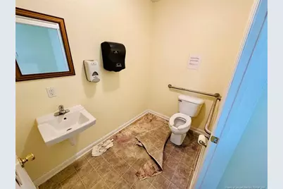 102 W 27th Street, Lumberton, NC 28358 - Photo 27