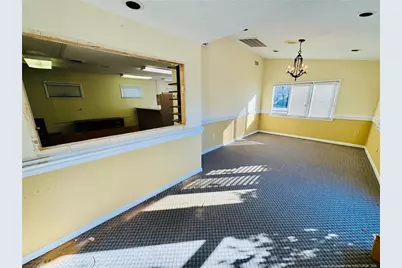 102 W 27th Street, Lumberton, NC 28358 - Photo 7