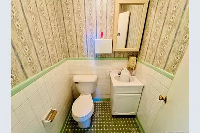102 W 27th Street, Lumberton, NC 28358 - Photo 23