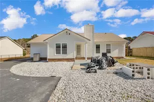 2140 Fargo Dr, Fayetteville, NC 28306 - Photo 3