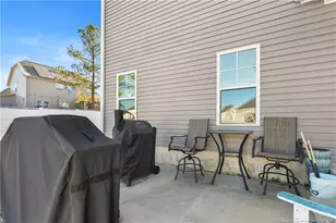 1908 Sweetfern Pl, Aberdeen, NC 28315 - Photo 33