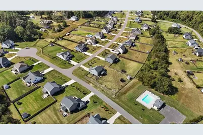 800 Warwick Lane, Carthage, NC 28327 - Photo 17