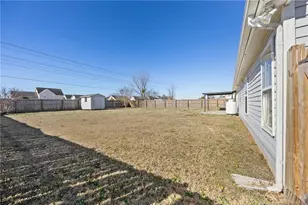 1944 Yellowbrick Rd, Fayetteville, NC 28314 - Photo 35