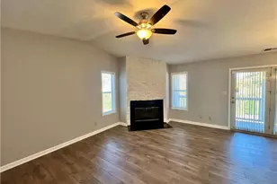 679 Bartons Landing Pl, Fayetteville, NC 28314 - Photo 9