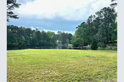 305 Lakewood Drive, Aberdeen, NC 28315 - Photo 7