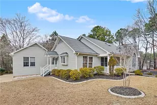 10 Magnolia Ct, Sanford, NC 27332 - Photo 5