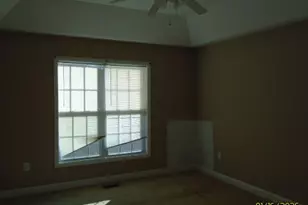 205 Kelly Dr, Laurinburg, NC 28352 - Photo 7