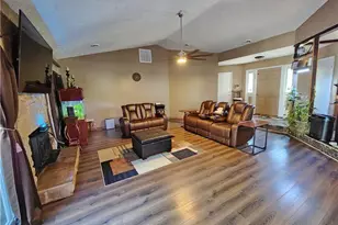 6804 Timbercroft Ln, Fayetteville, NC 28314 - Photo 11