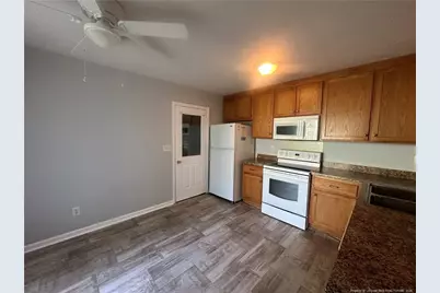 9598 Holbrook Lane, Fayetteville, NC 28314 - Photo 5