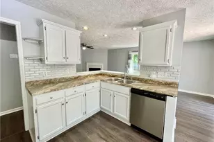 4226 Donegal Rd, Hope Mills, NC 28348 - Photo 15